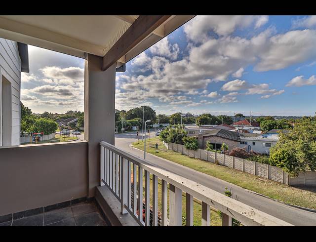 2 BEDROOM APARTMENT RENTED IN FAIRVIEW